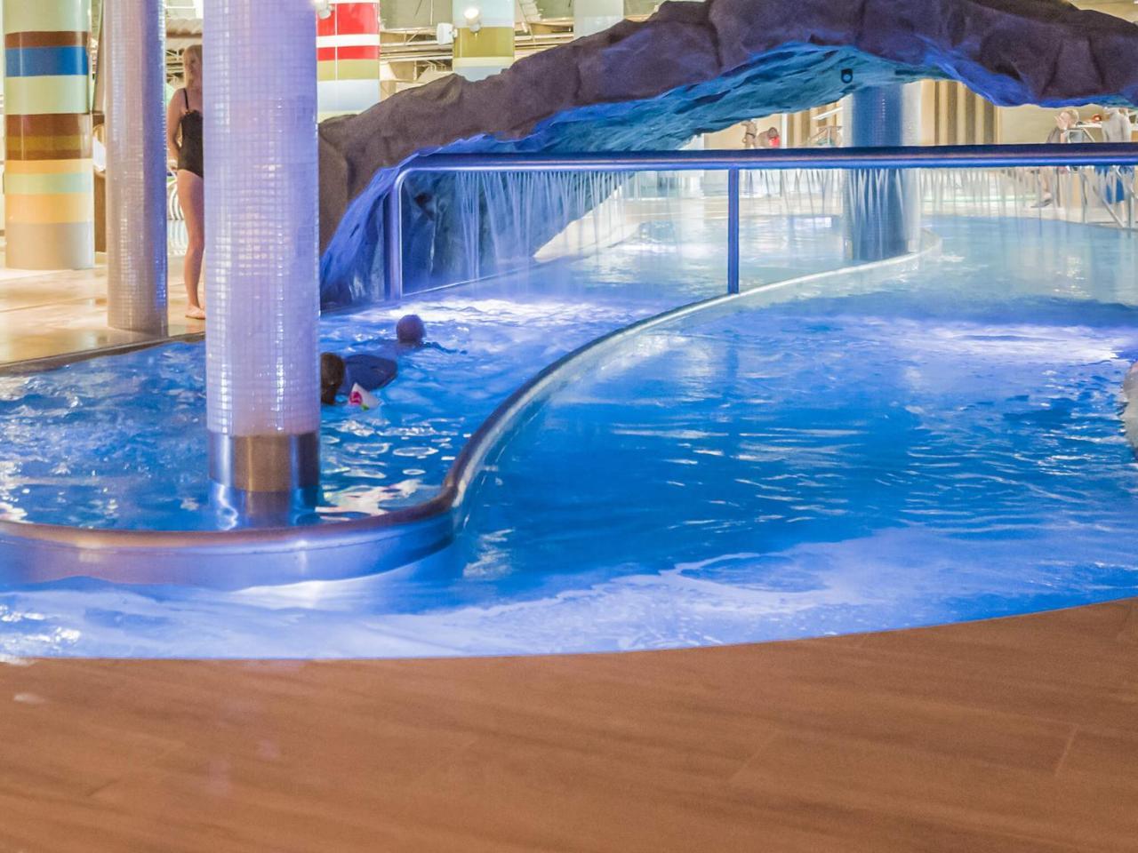 Vacationclub - Rezydencja Bursztyn Apartament 36 斯维诺乌伊希切 外观 照片